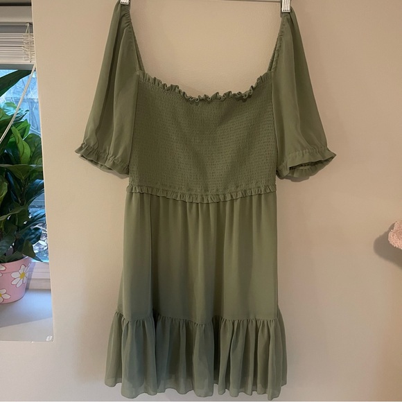 Aritzia Wilfred Laken Mini Dress in Sage Frost - Picture 2 of 4